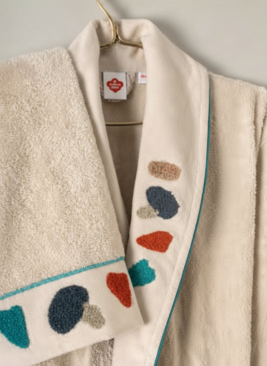 BADEMANTEL-GRUPPE PUFF NAKISLI