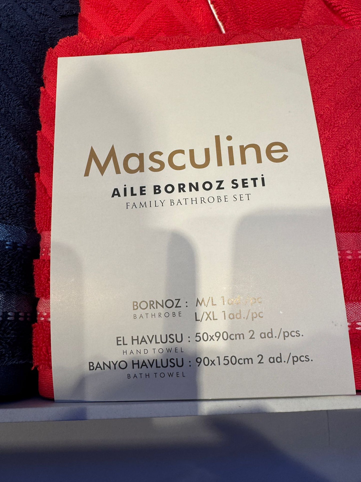 BADEMANTEL-GRUPPE MASCULINE ABEL